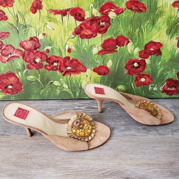 Oscar De La Renta camel beaded open toe heels - Picture 2 of 8